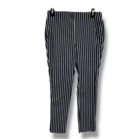 Chico's Blue White Striped Flat Front Pull On Ankle Pants Size 0.5 6 XS - Picture 3 of 7